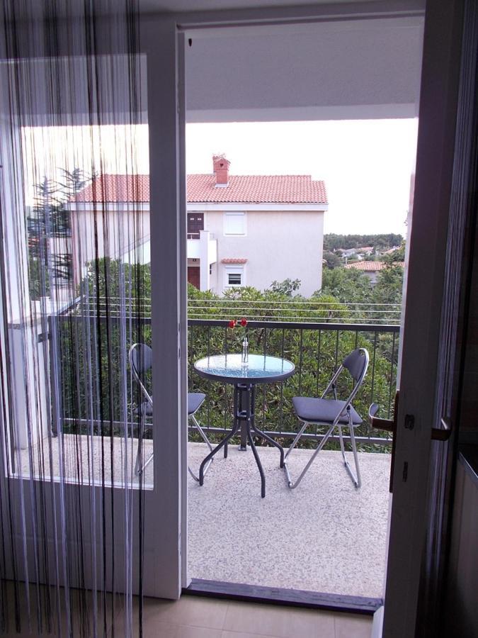 Apartment Oreskovic Krk Town Exterior foto