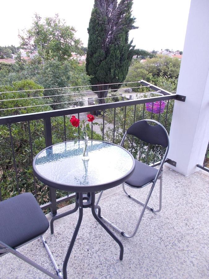 Apartment Oreskovic Krk Town Exterior foto