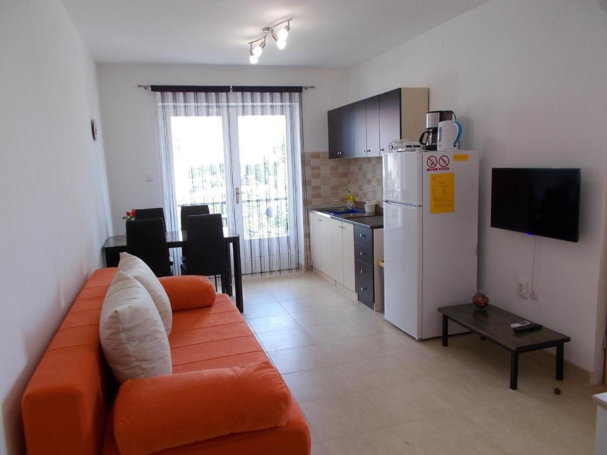 Apartment Oreskovic Krk Town Exterior foto